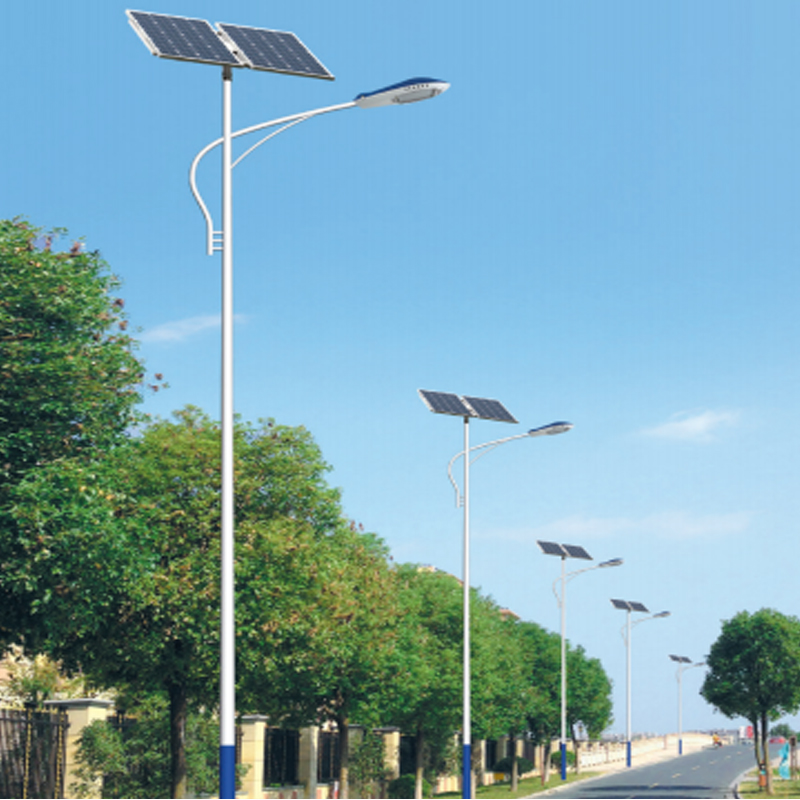 Dual Solar Panel Street Lights